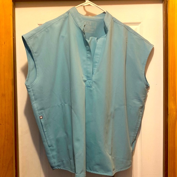 Fig scrubs. Sea glass. XXL Zamora joggers and XL Rafaela Oversized Scrub Top - Picture 1 of 7